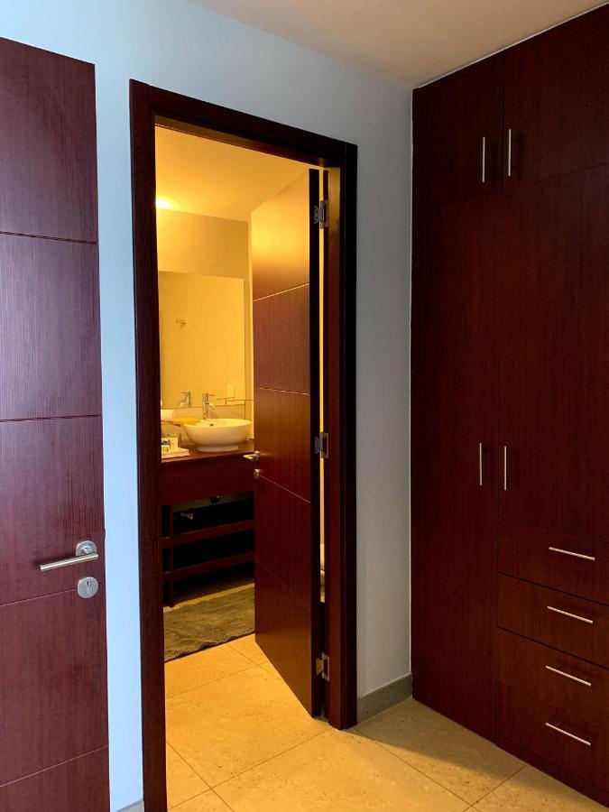 Blue Horse Apartment In New Polanco. Мехико Экстерьер фото
